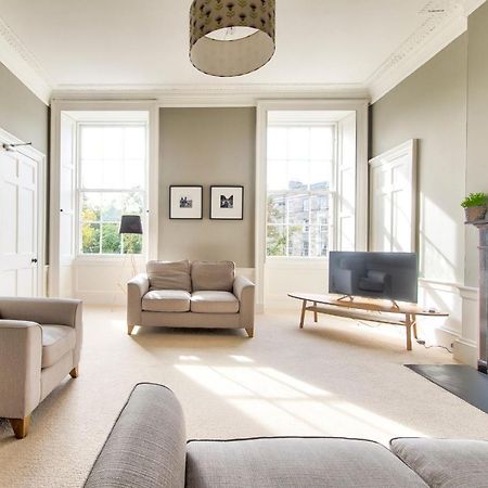 Joivy Bright & Spacious Apt In Stockbridge Edinburg Exteriör bild