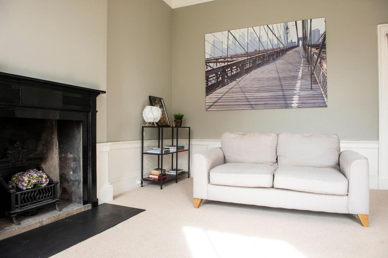 Joivy Bright & Spacious Apt In Stockbridge Edinburg Exteriör bild