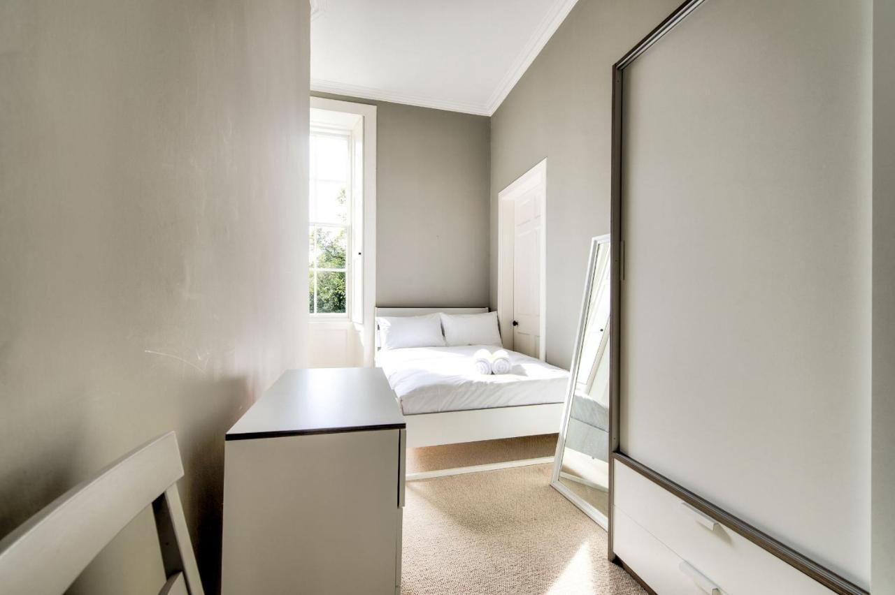 Joivy Bright & Spacious Apt In Stockbridge Edinburg Exteriör bild