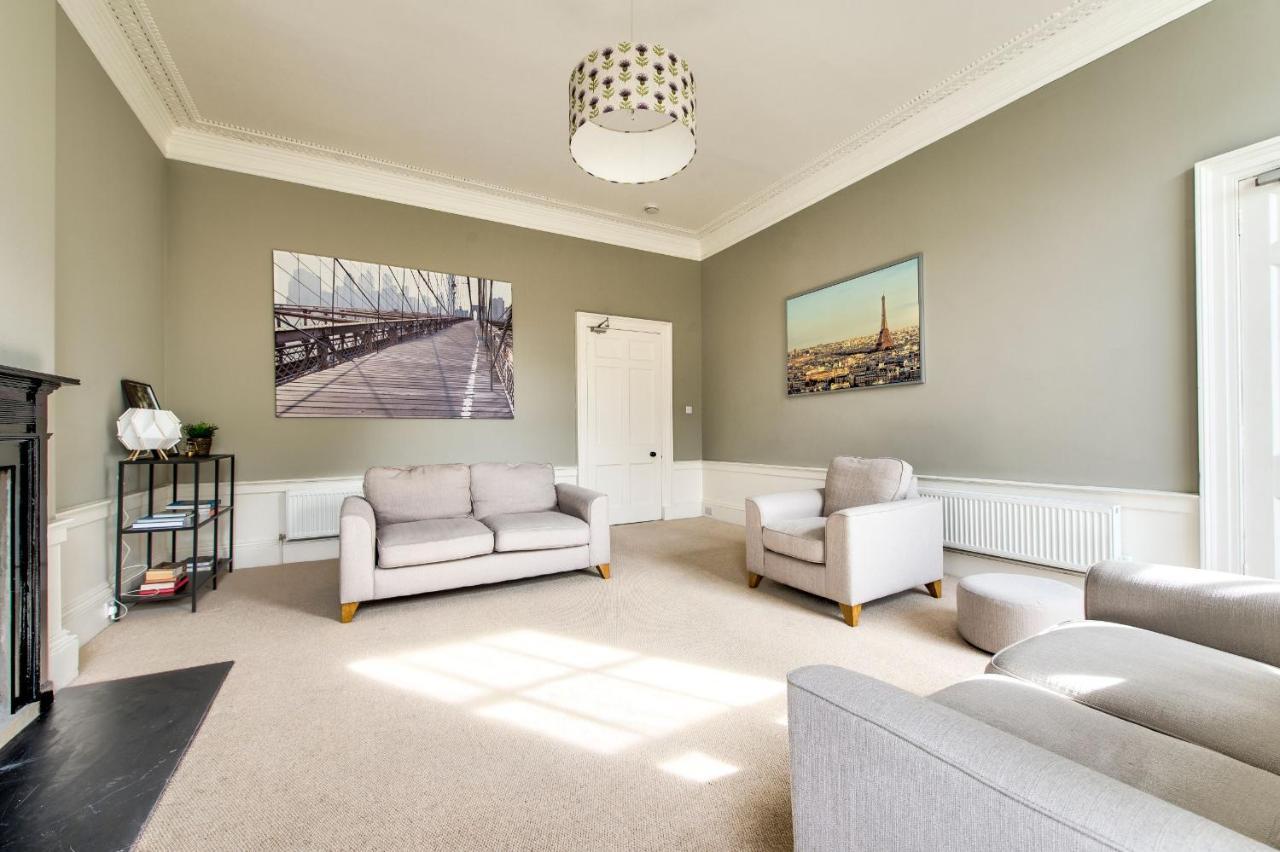 Joivy Bright & Spacious Apt In Stockbridge Edinburg Exteriör bild